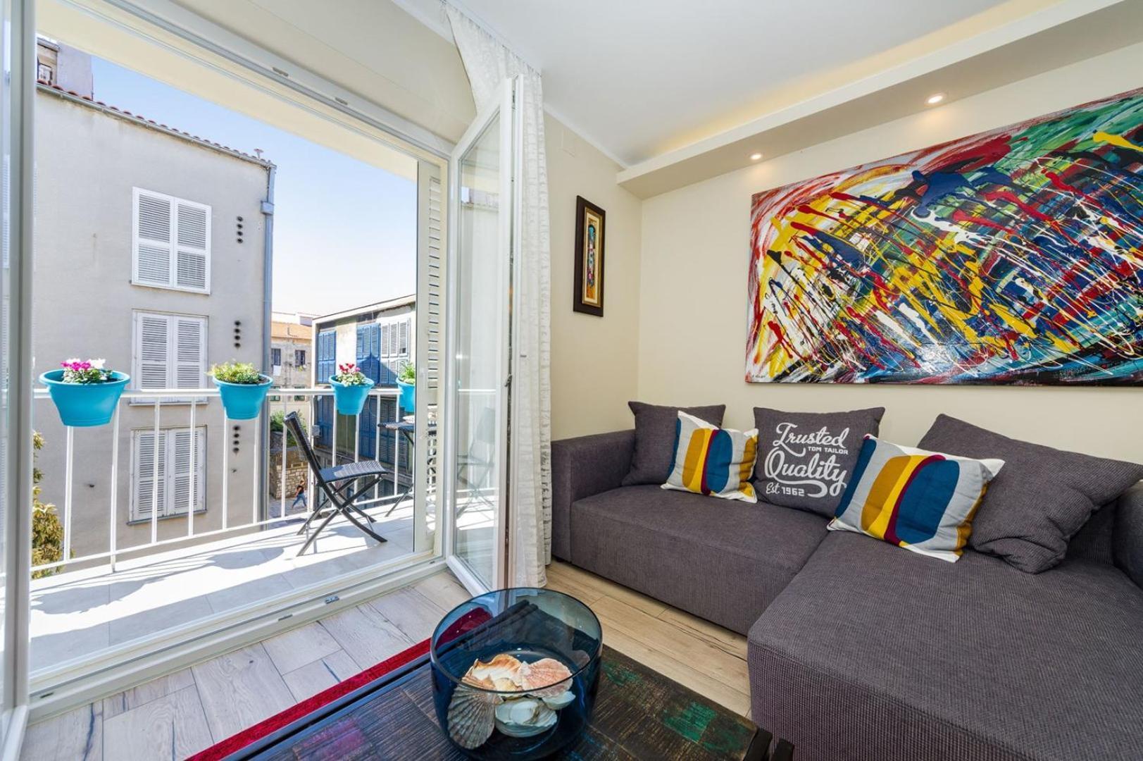 Ema 2Br Apt. In Old Town Centre 자다르 외부 사진